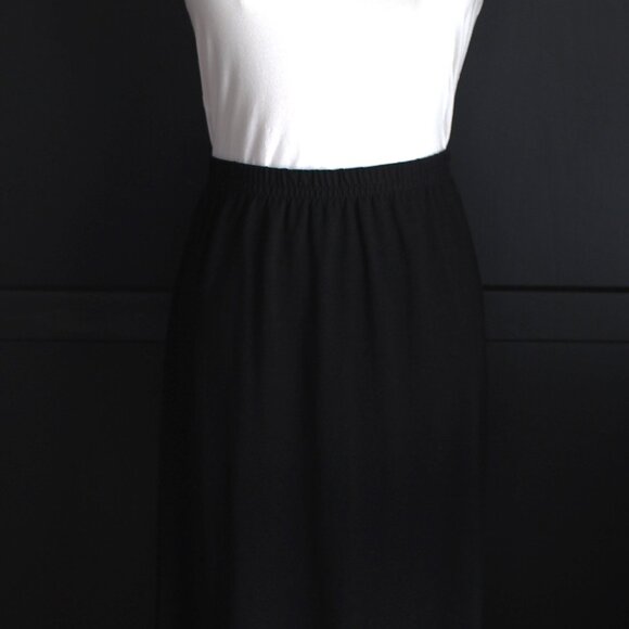 Weekenders | Black Jersey Knit Maxi Skirt - Picture 3 of 5